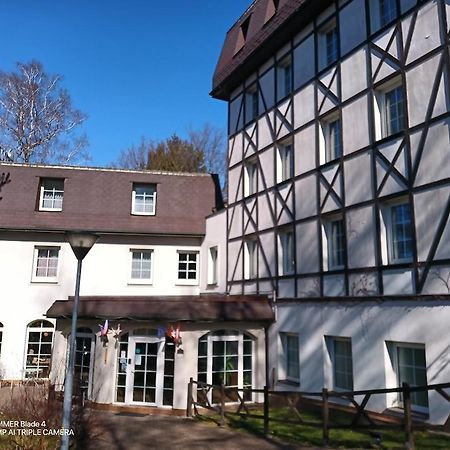 Valdstejn Hotel Liberec Bagian luar foto